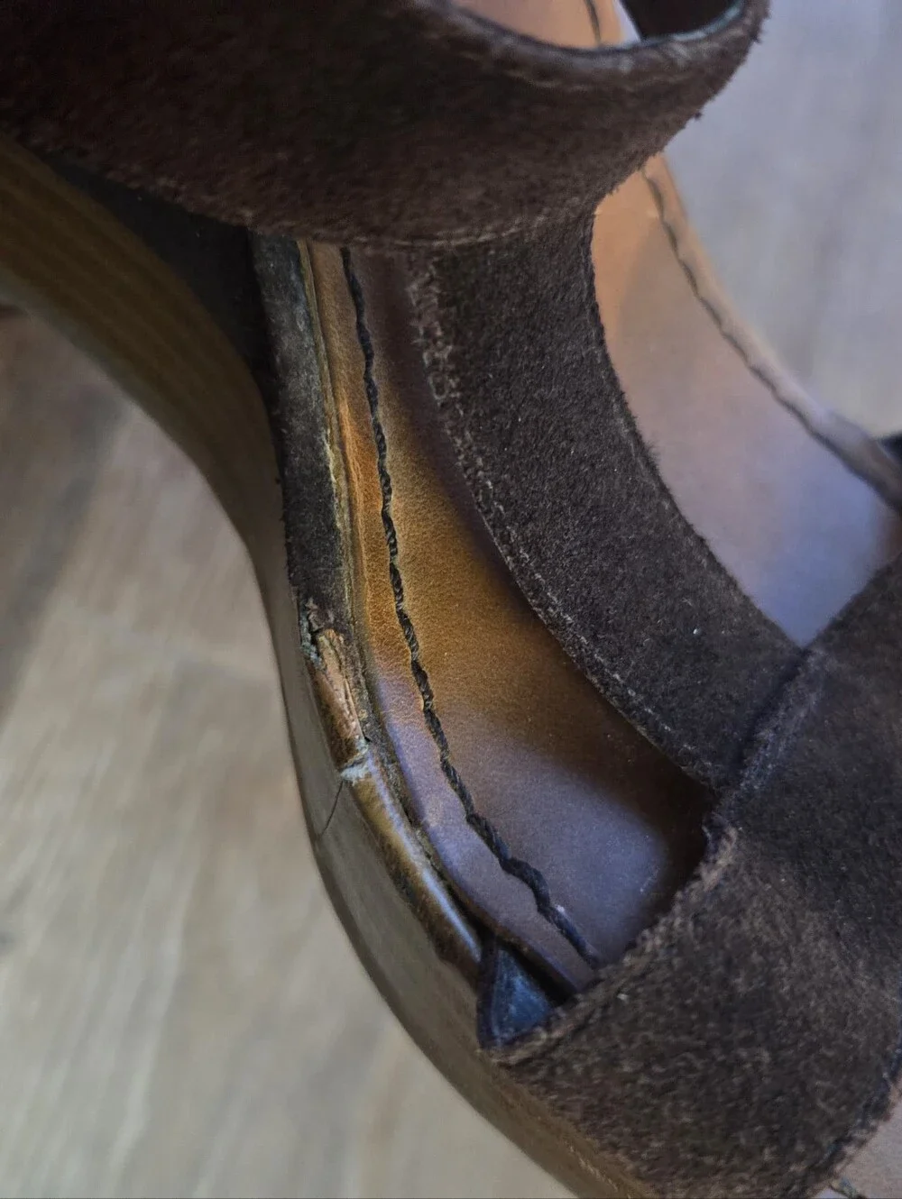 American Eagle Outfitter Leather Upper Brown Sandal Wedge Heels Shoes size 6